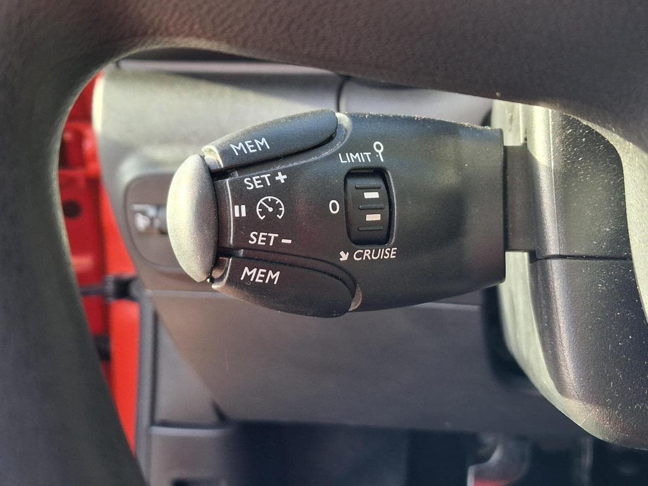 2020 Citroen C3 - 13