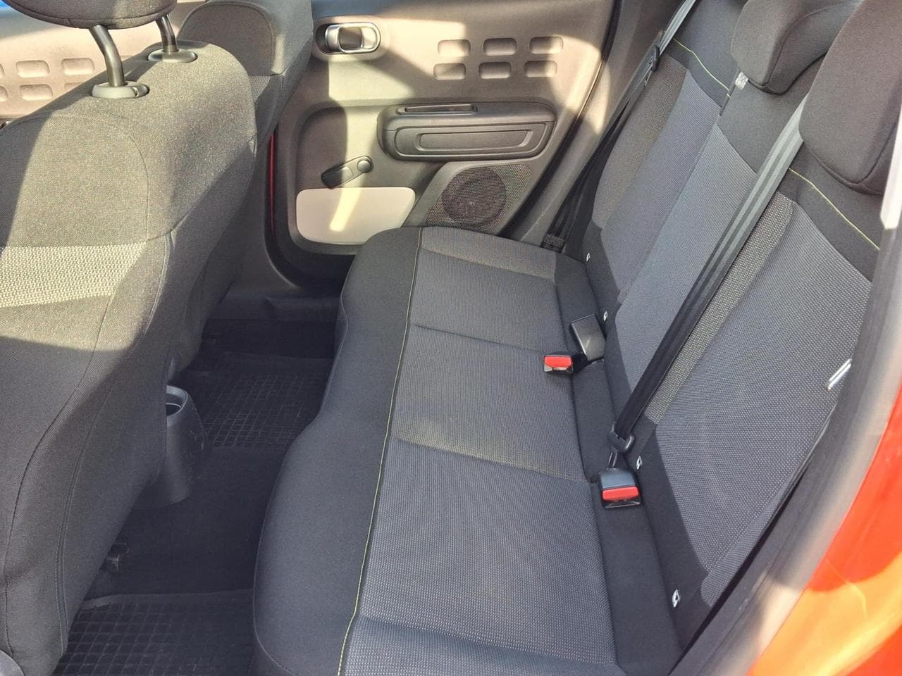 2020 Citroen C3 - 10