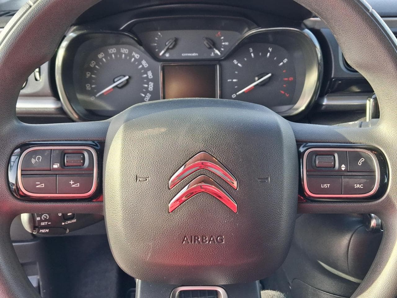 2020 Citroen C3 - 17