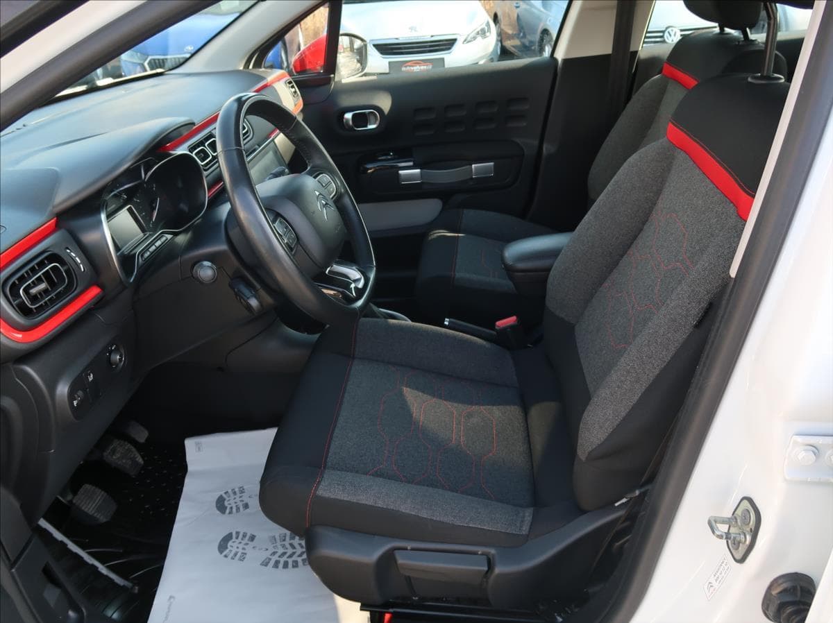 2018 Citroen C3 - 12