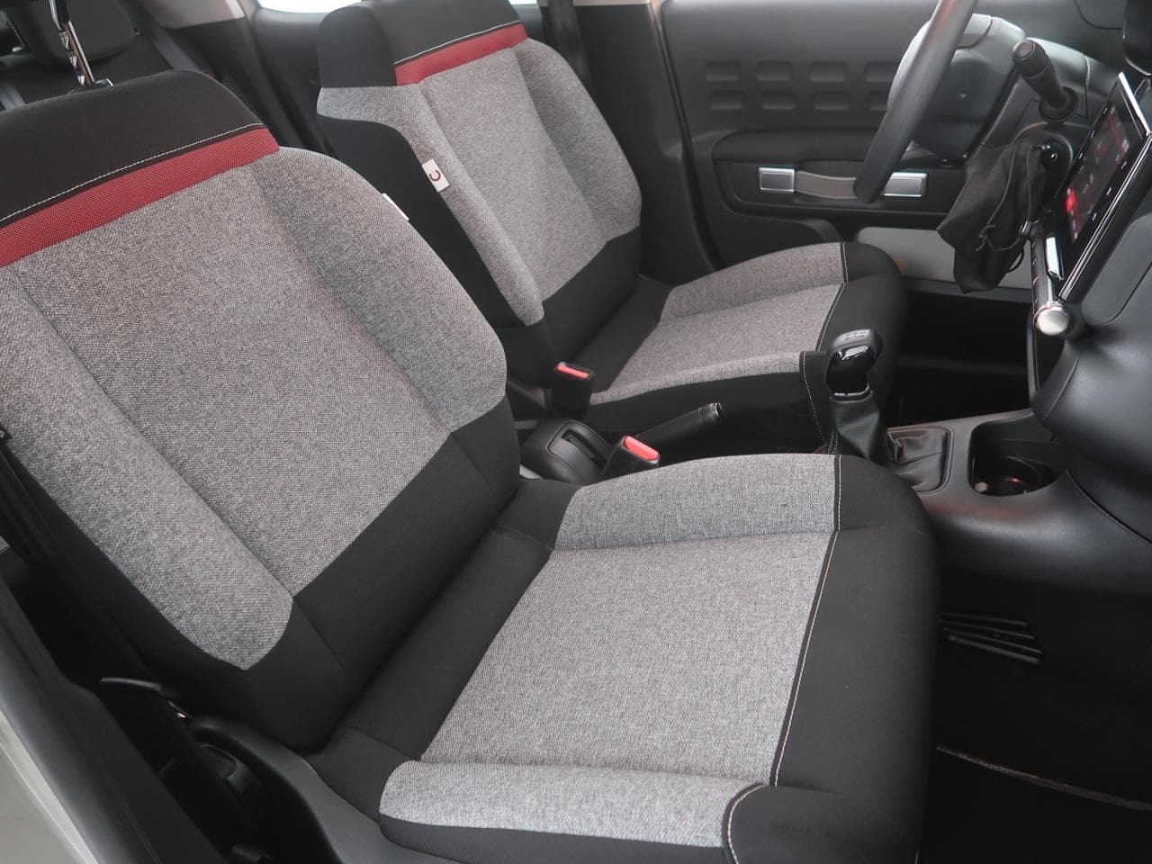 2022 Citroen C3 - 12