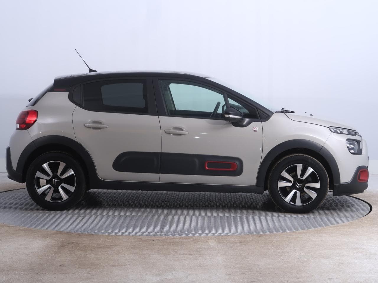 2022 Citroen C3 - 8