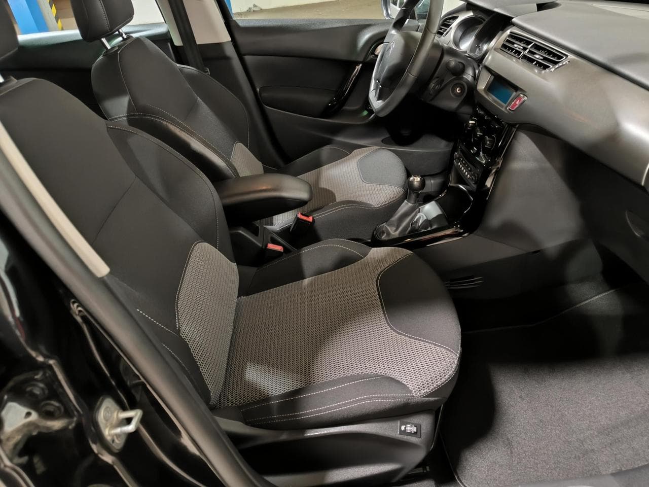 2014 Citroen C3 - 12