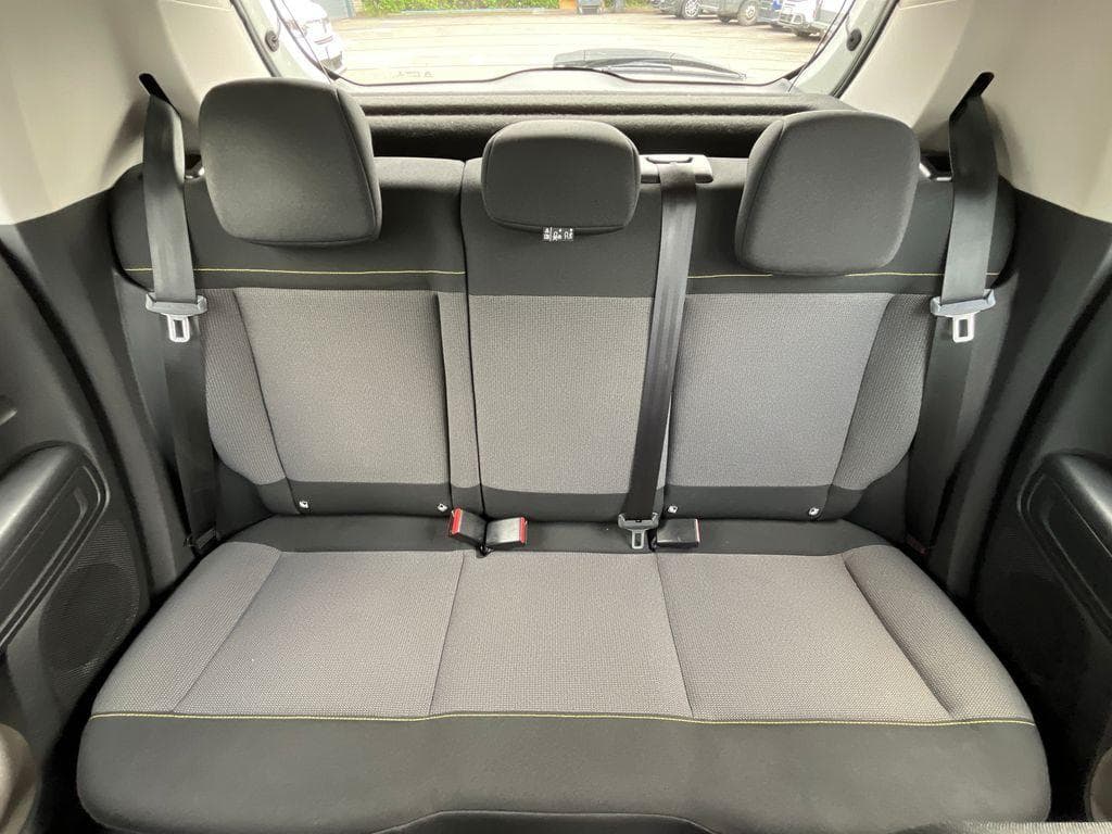 2017 Citroen C3 - 11