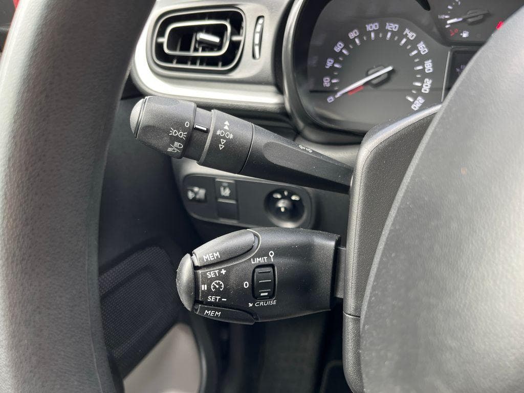 2017 Citroen C3 - 21