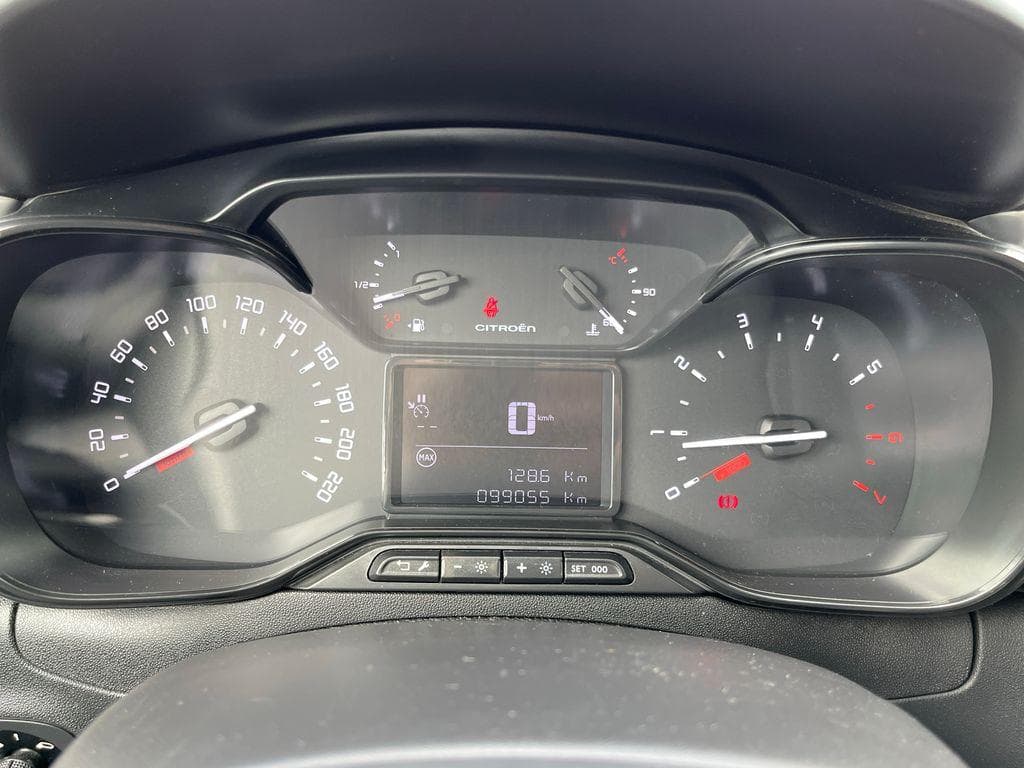 2017 Citroen C3 - 19