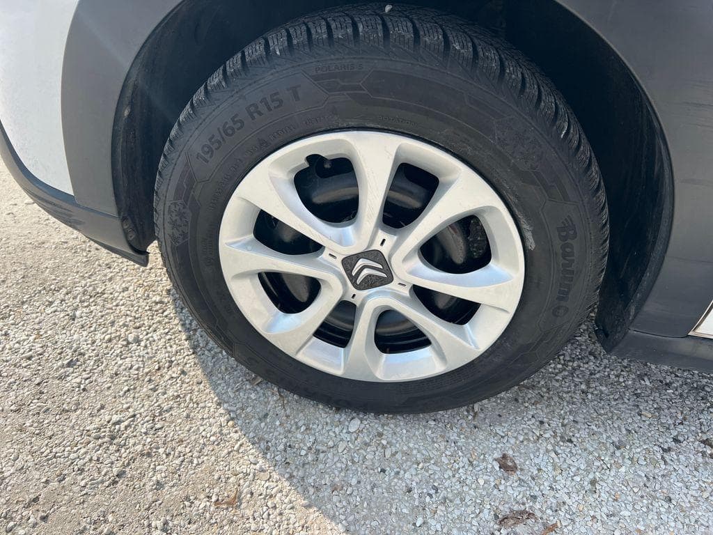 2018 Citroen C3 - 16