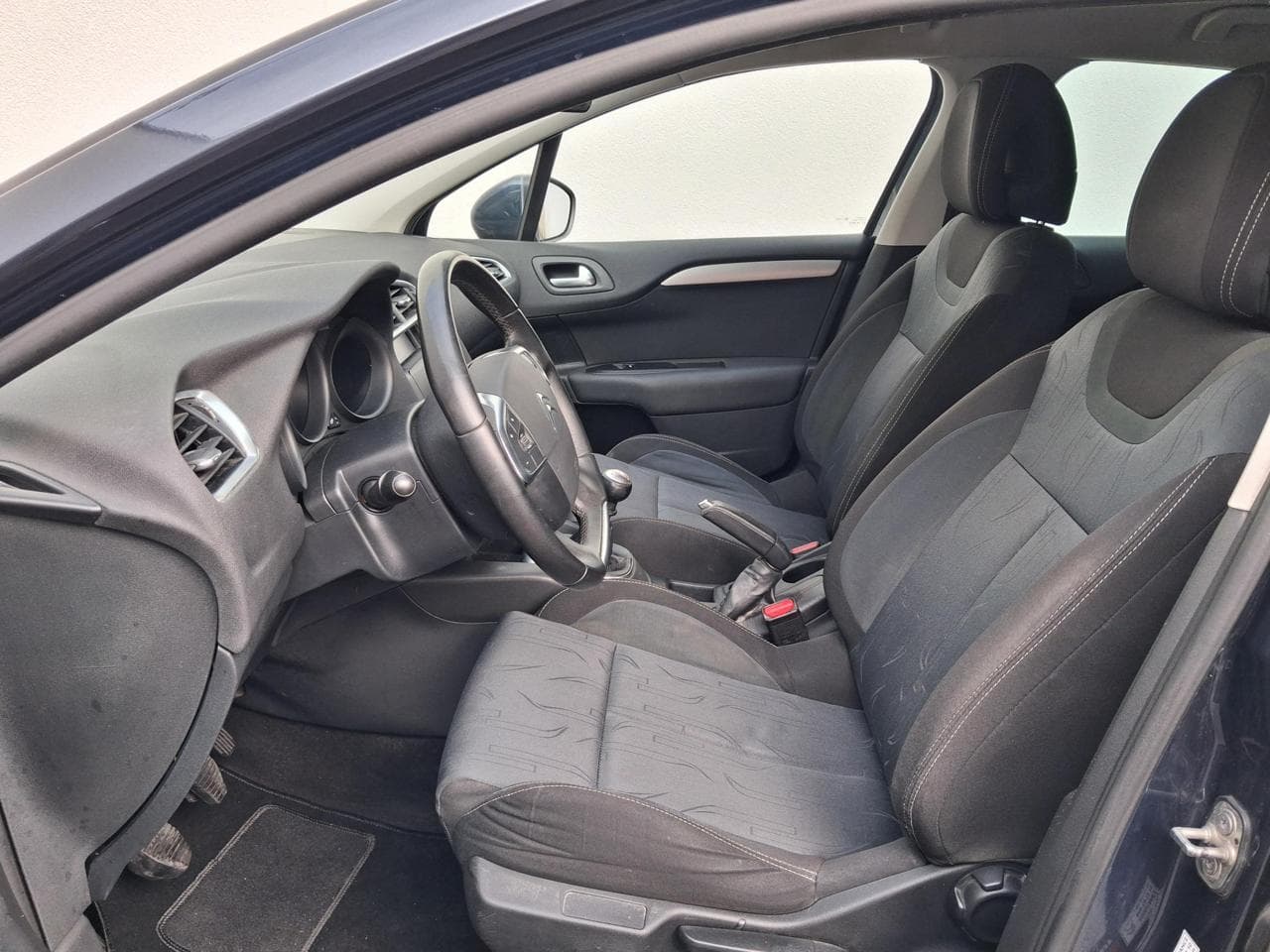 2011 Citroen C4 - 12