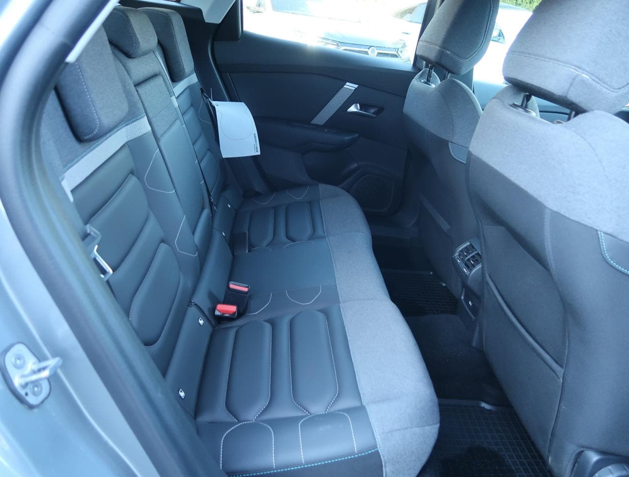 2022 Citroen C4 - 13