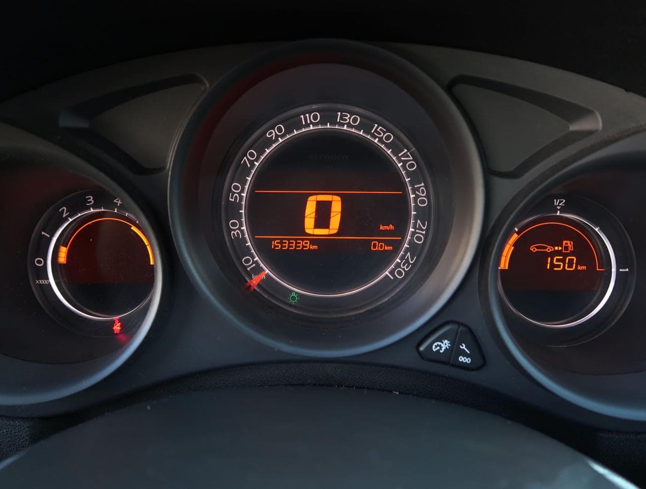 2014 Citroen C4 - 17