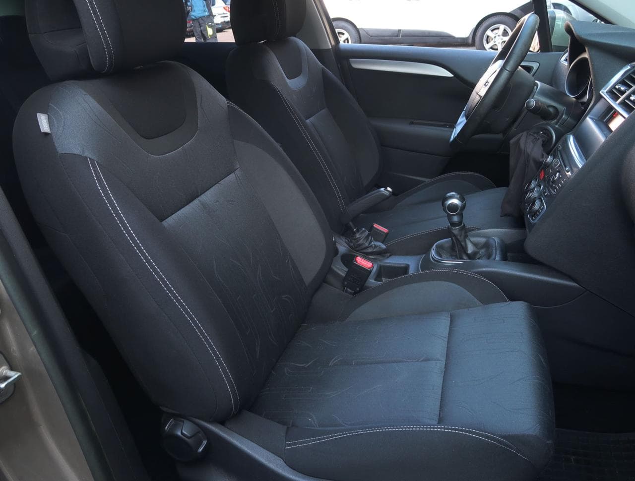 2014 Citroen C4 - 12