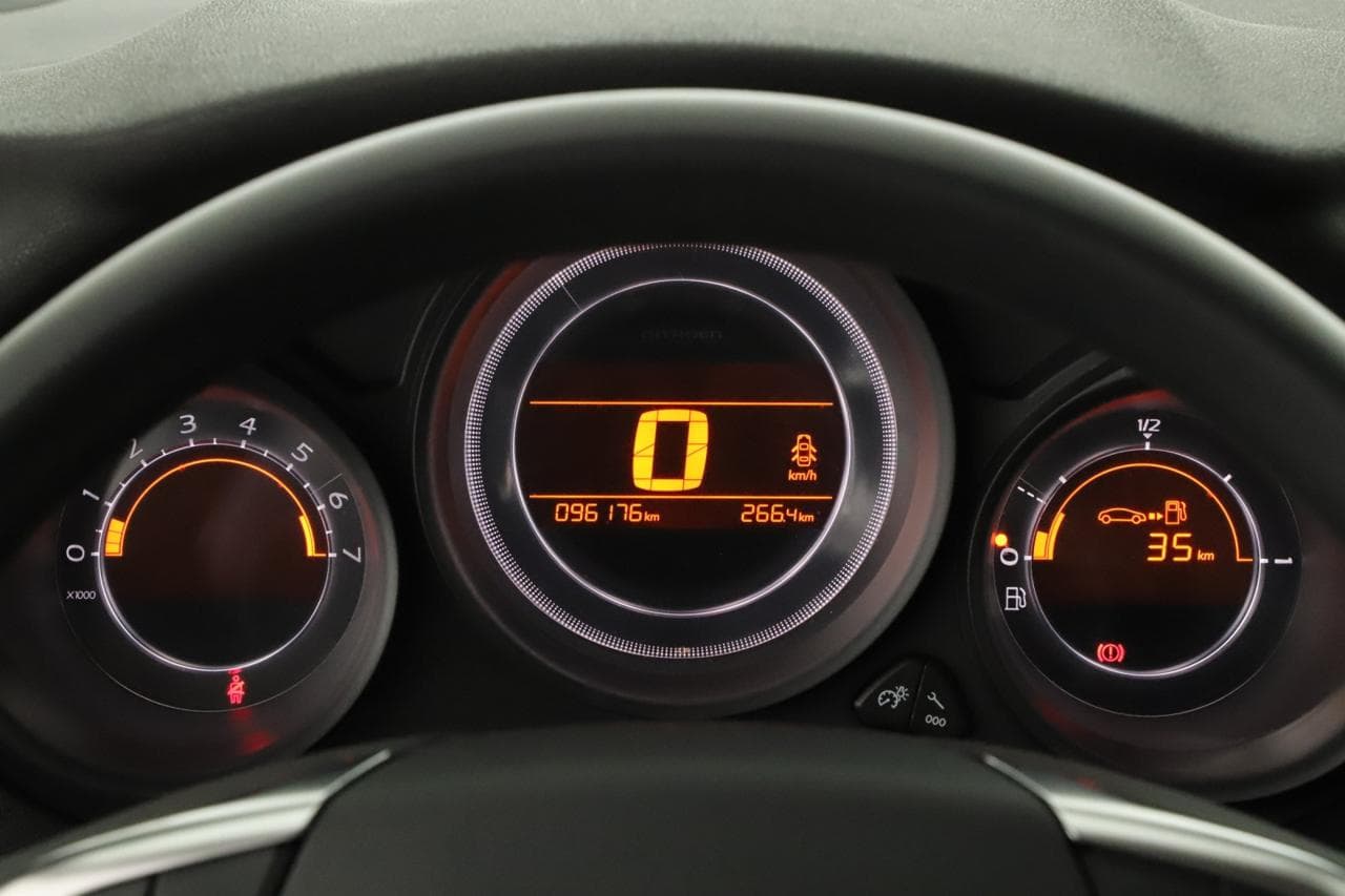 2013 Citroen C4 - 16