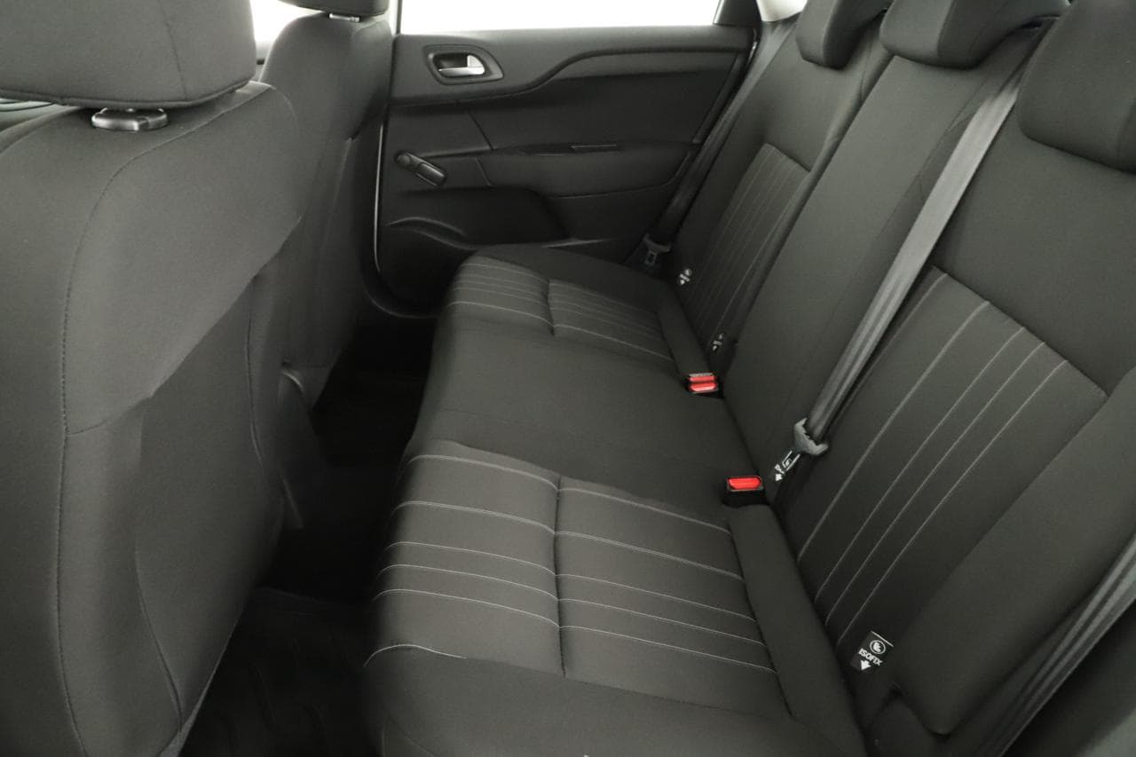 2013 Citroen C4 - 12