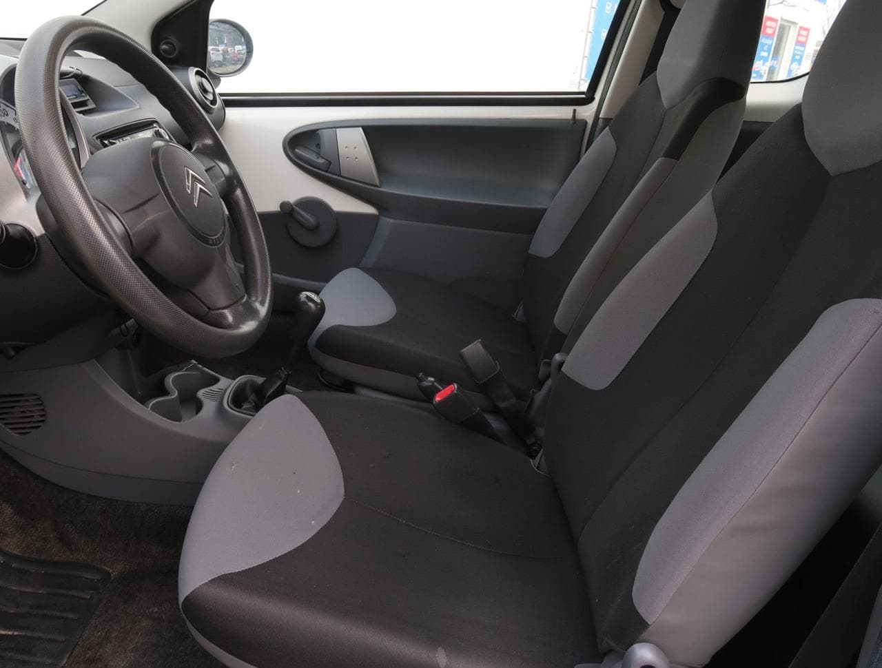 2010 Citroen C1 - 16