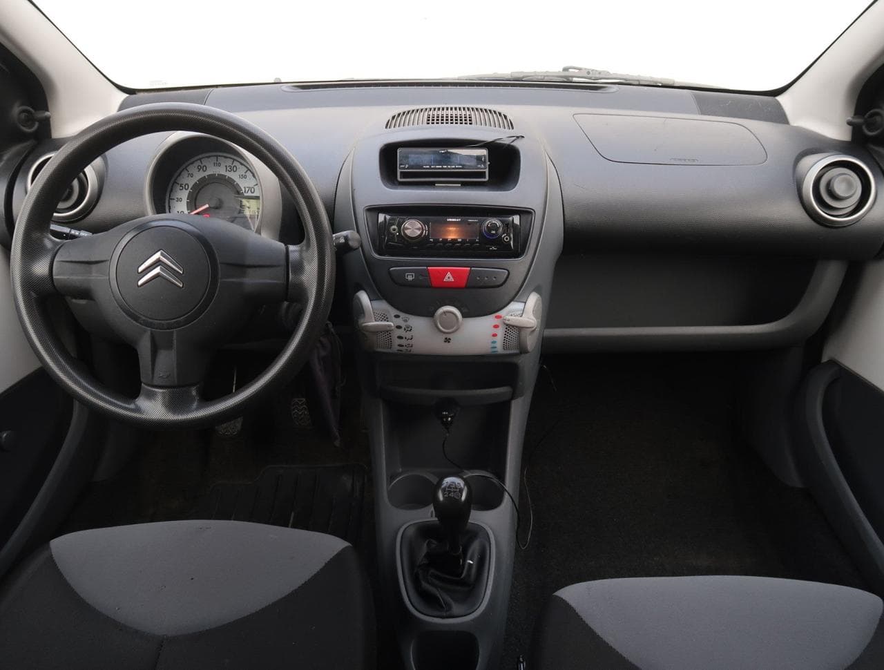 2010 Citroen C1 - 10