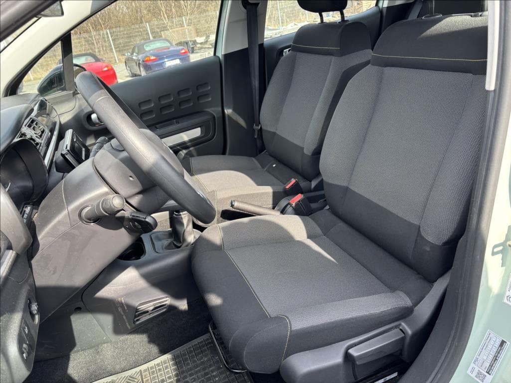 2017 Citroen C3 - 9