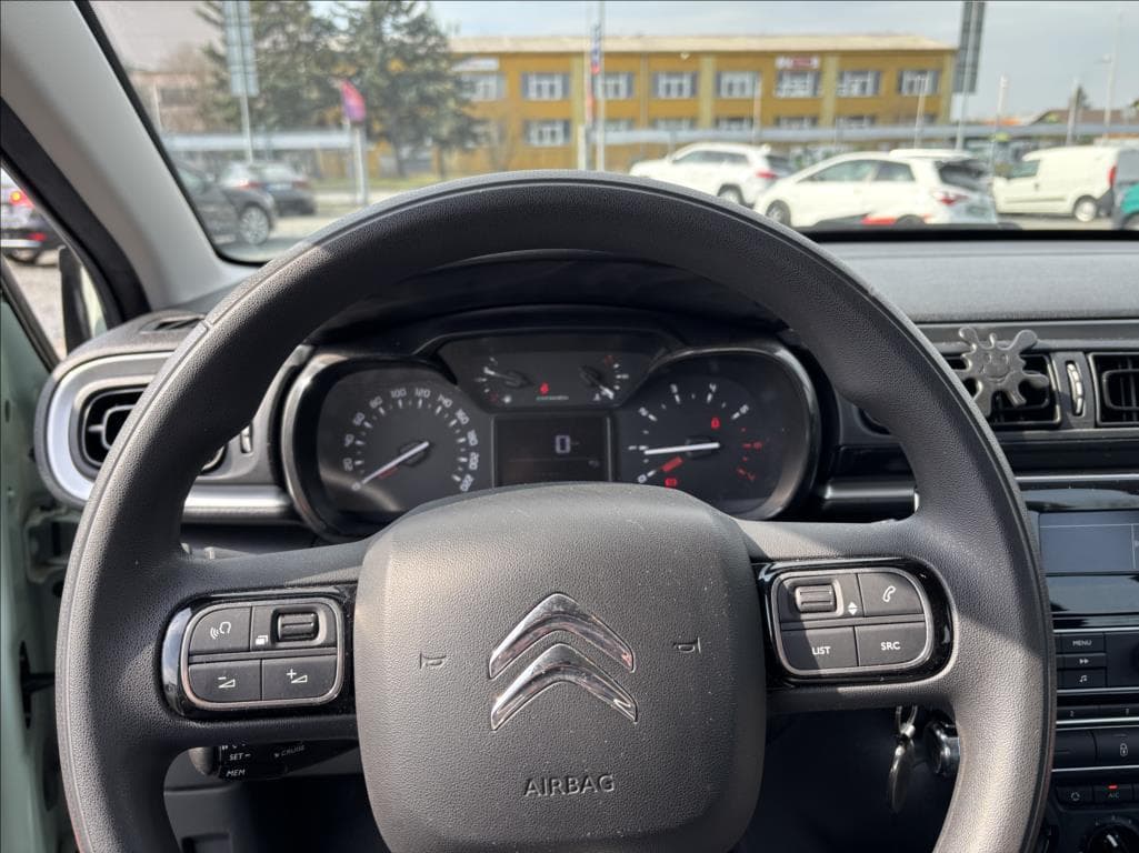 2017 Citroen C3 - 12