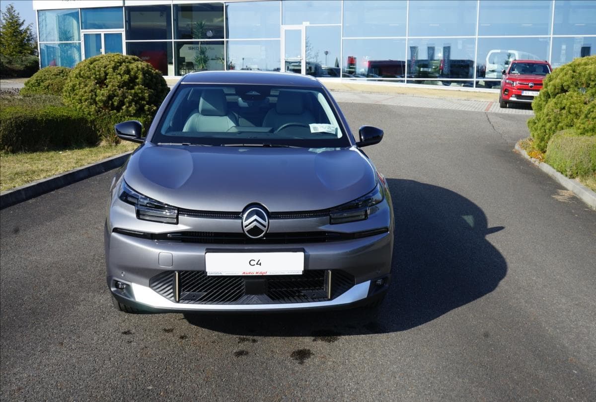2026 Citroen C4