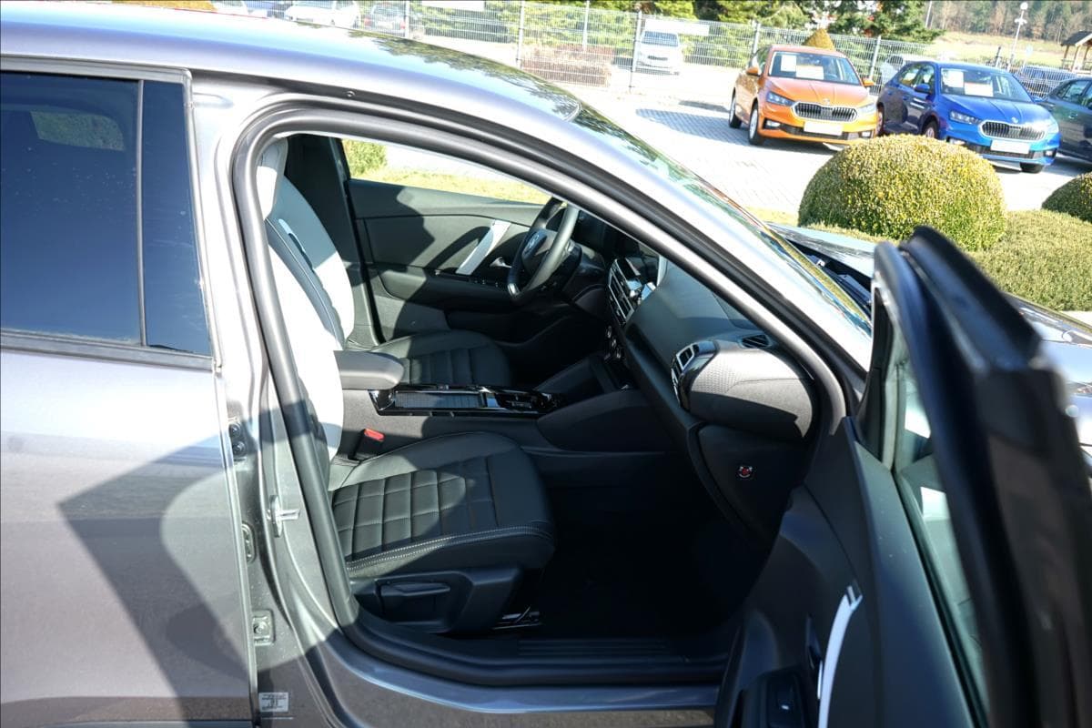 2026 Citroen C4 - 14