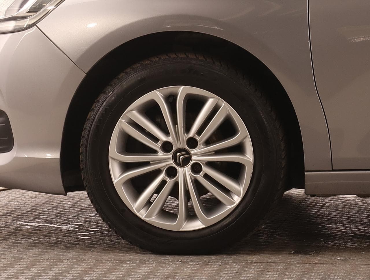 2018 Citroen C4 - 20