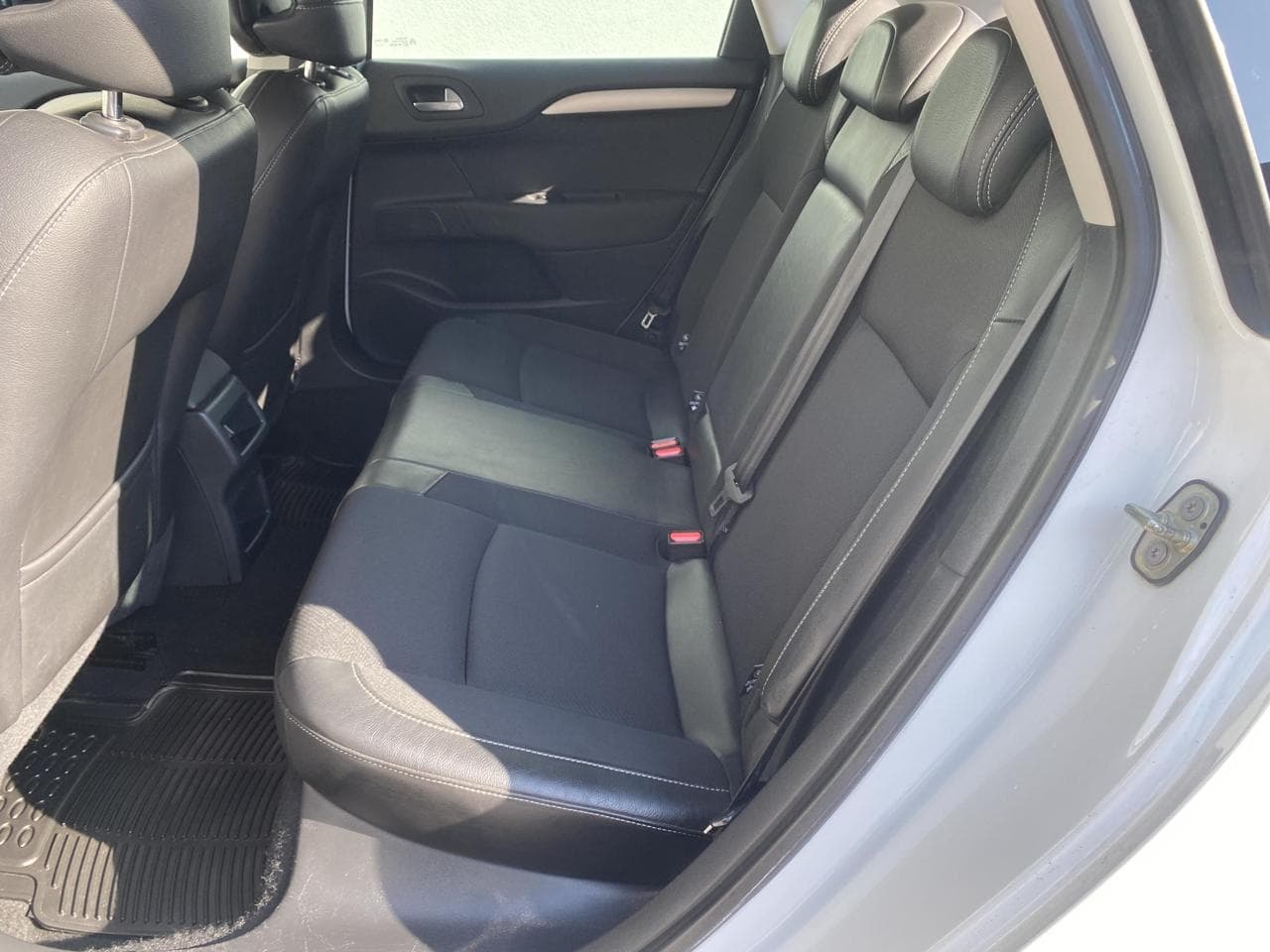 2012 Citroen C4 - 19