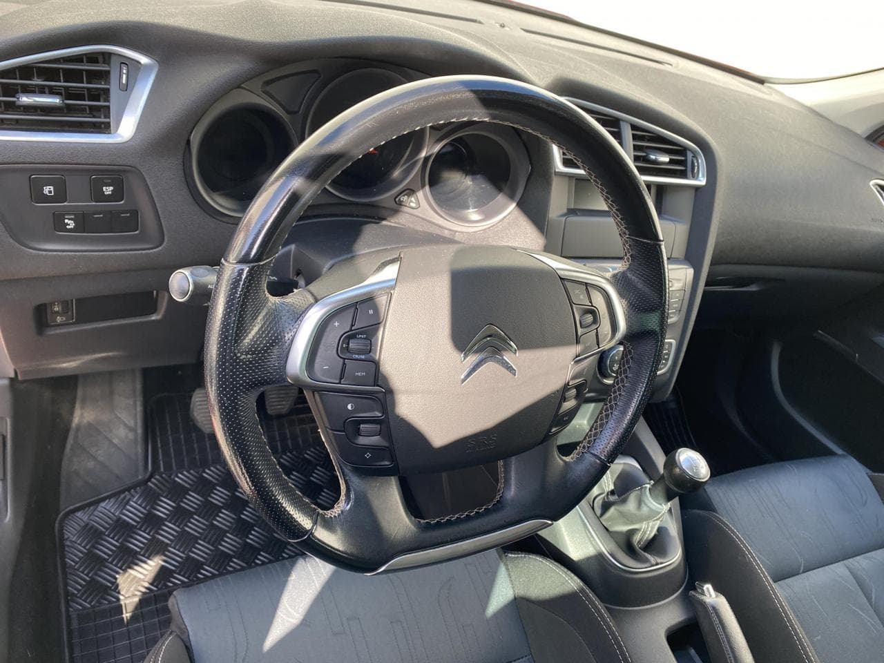 2012 Citroen C4 - 13