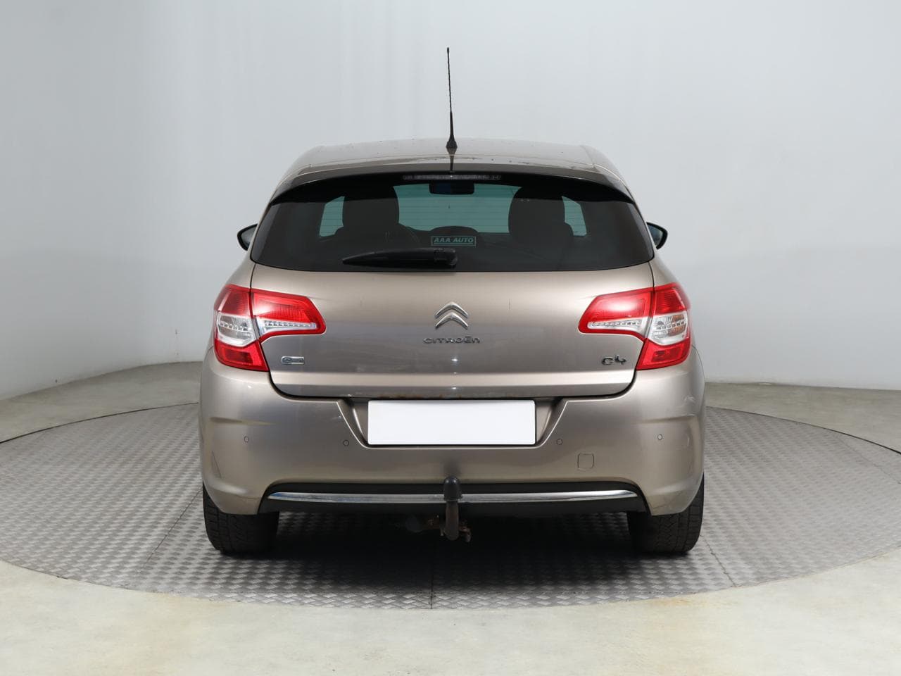 2014 Citroen C4 - 11