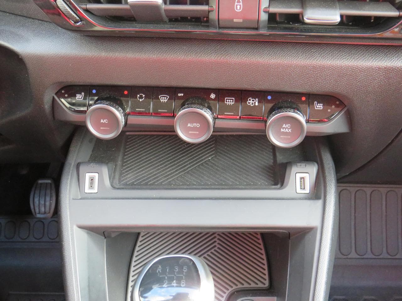 2024 Citroen C4 - 31