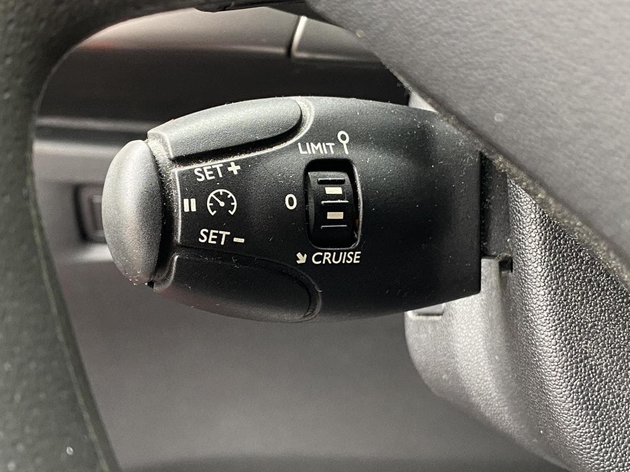 2016 Citroen C3 - 13