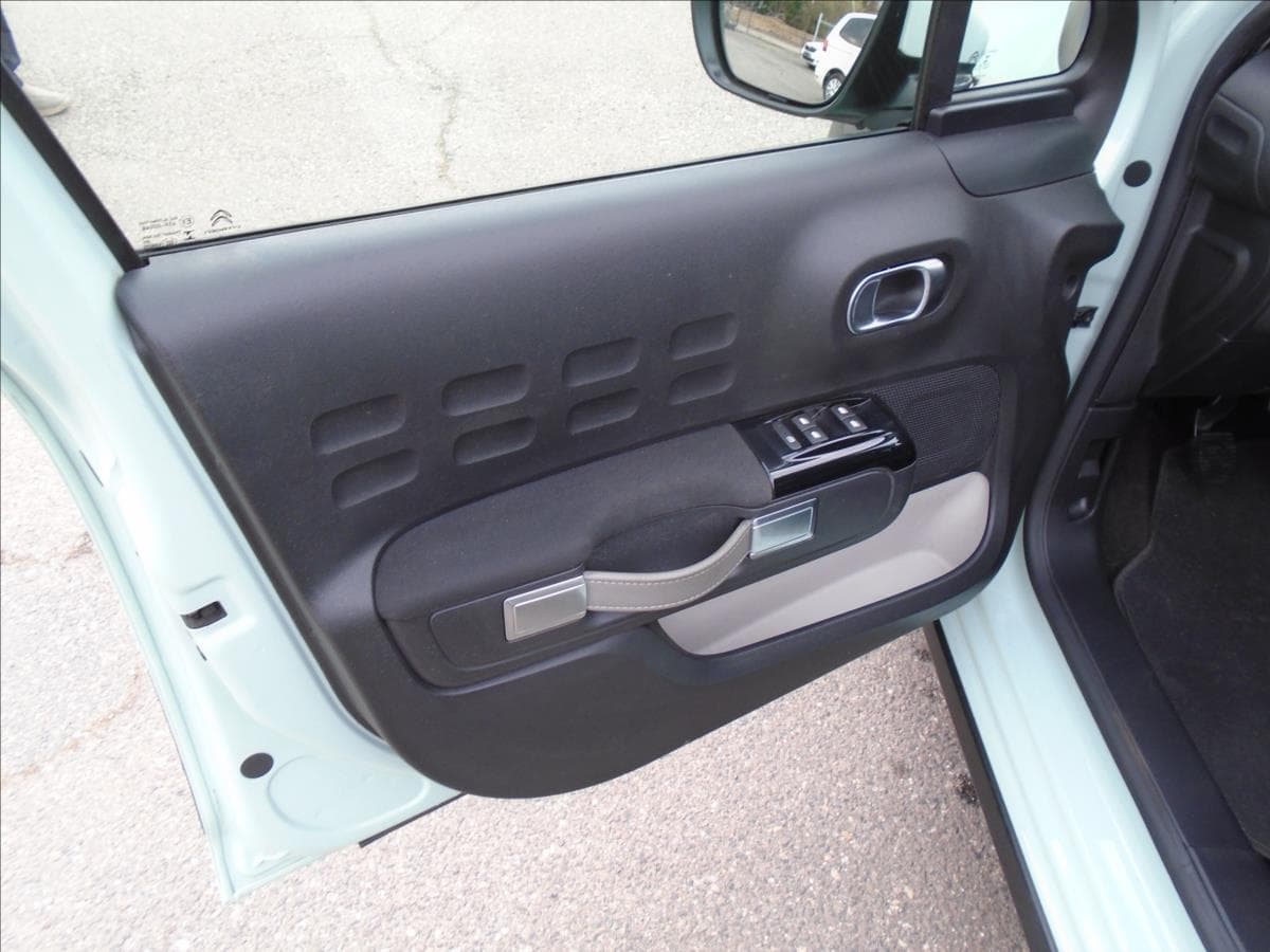 2018 Citroen C3 - 10