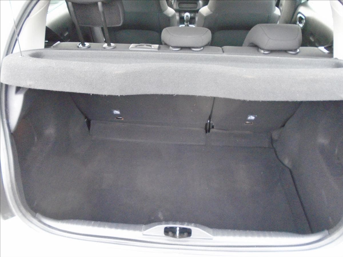 2018 Citroen C3 - 14