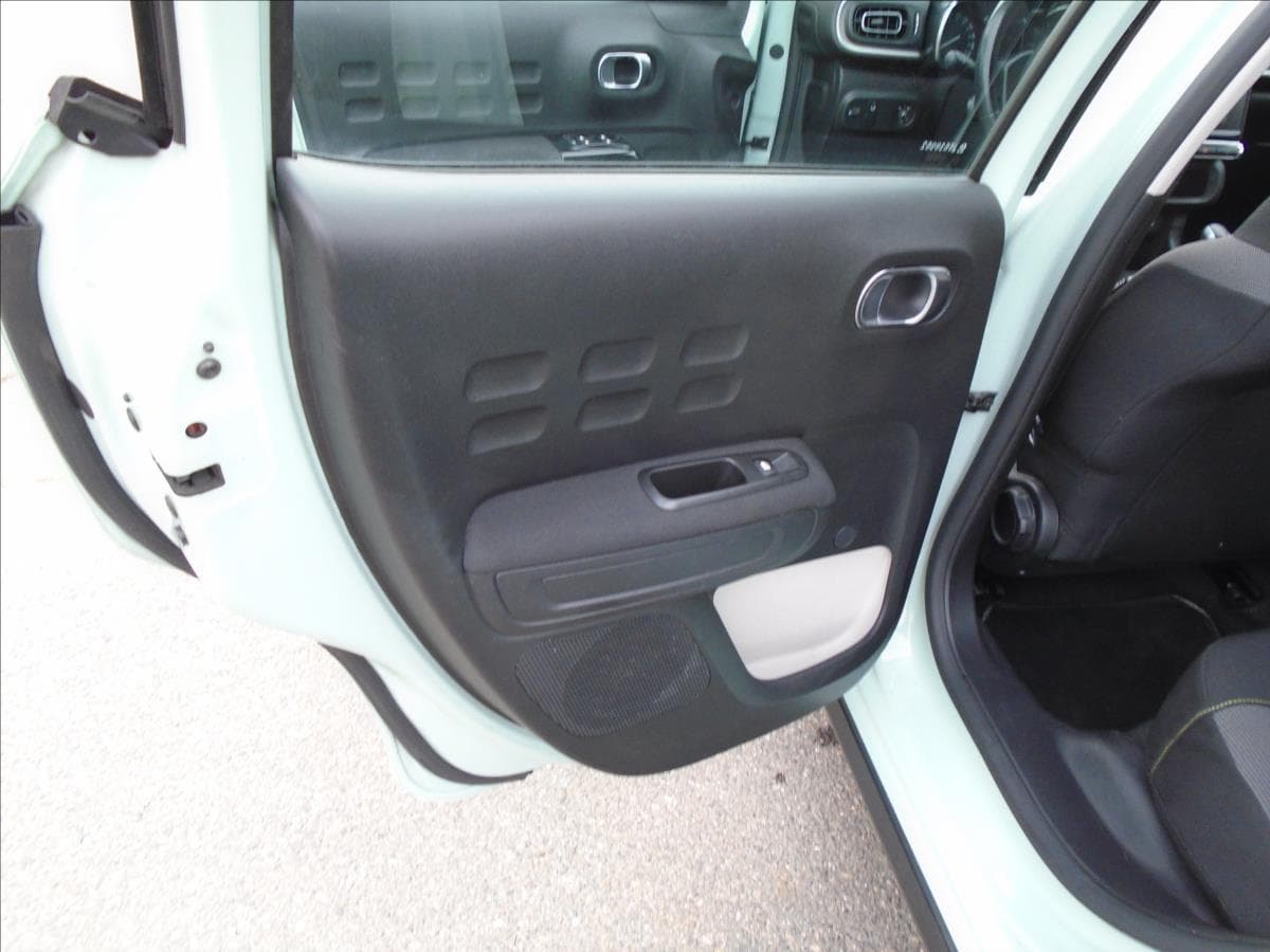 2018 Citroen C3 - 12
