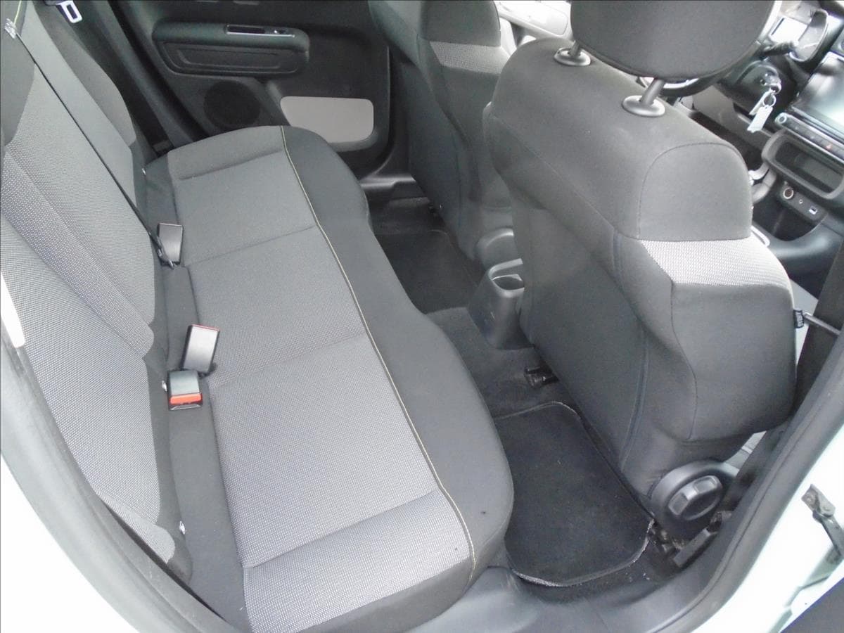 2018 Citroen C3 - 17