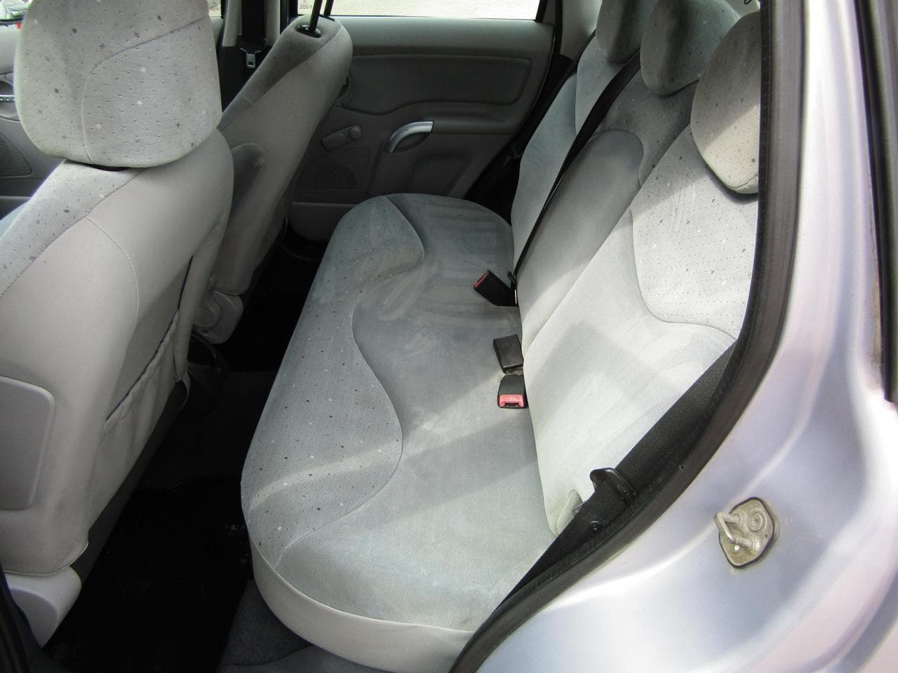 2003 Citroen C3 - 10
