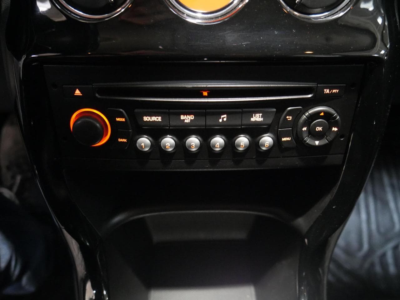 2013 Citroen C3 - 23