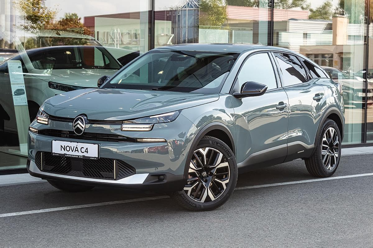 Citroën C4 1,2 MAX 130k Automat + ZIMA hatchback