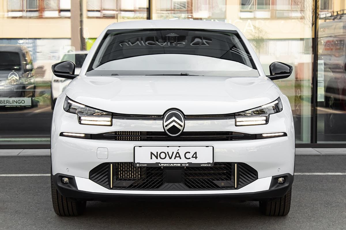 Citroën C4 1,2 MAX 130k Automat + ZIMA hatchback