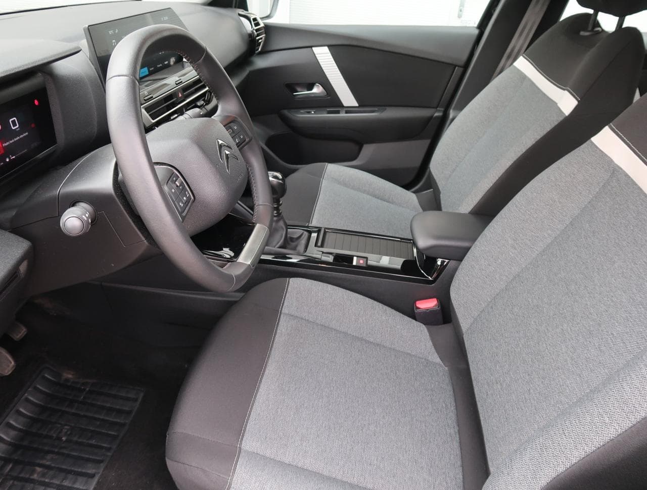 2023 Citroen C4 - 16