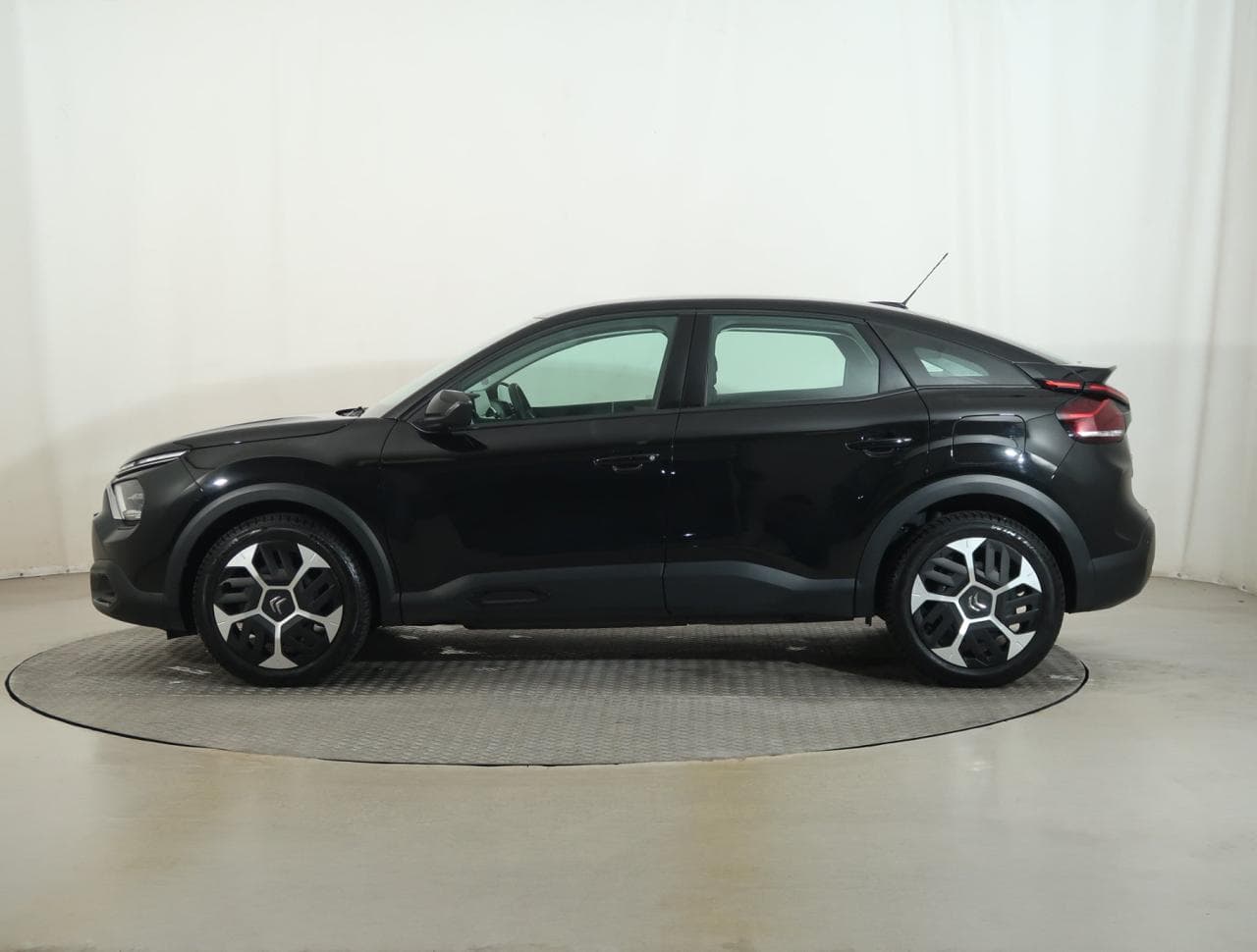 2023 Citroen C4 - 4