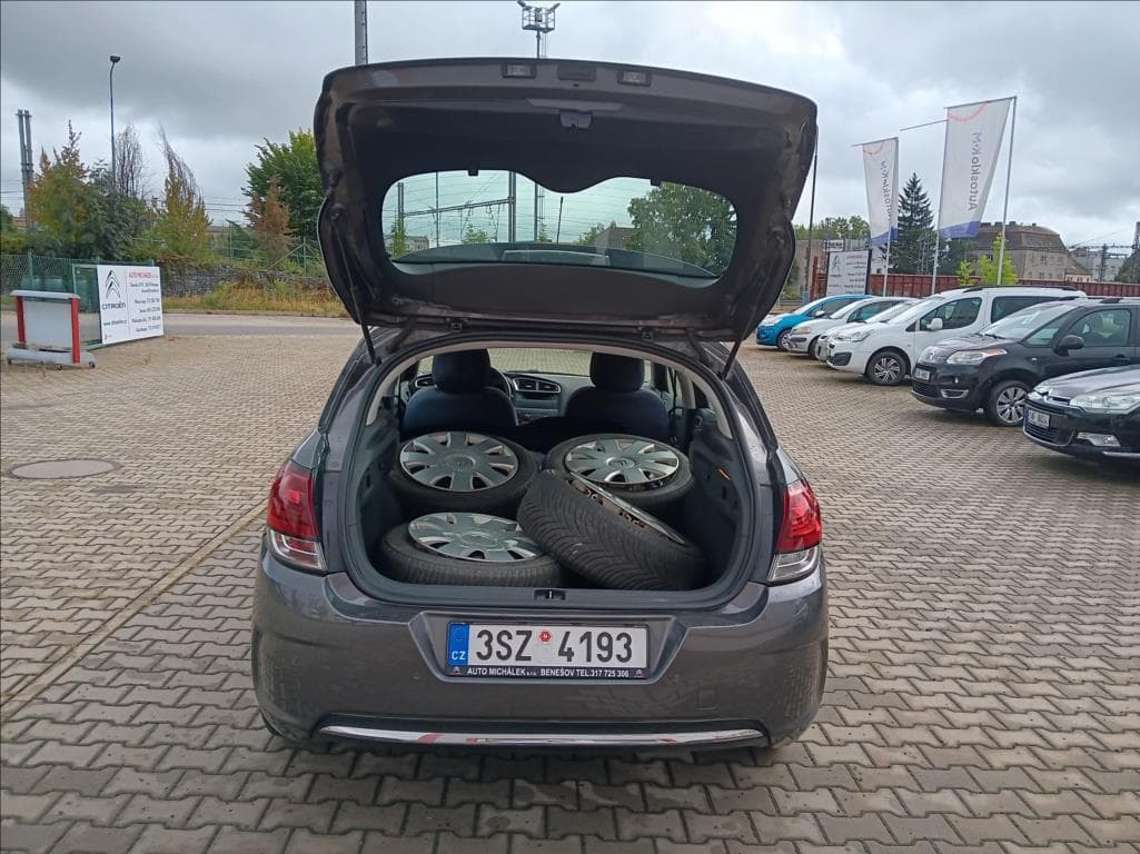 2017 Citroen C4 - 6