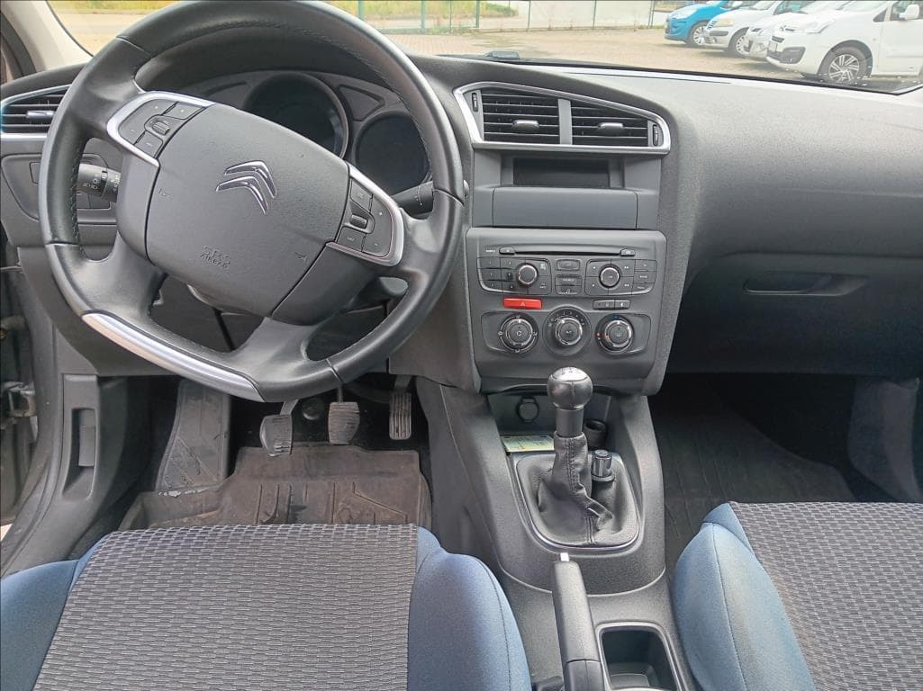 2017 Citroen C4 - 10