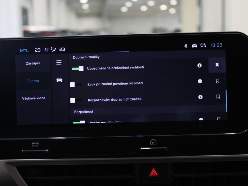 2025 Citroen C4 - 16
