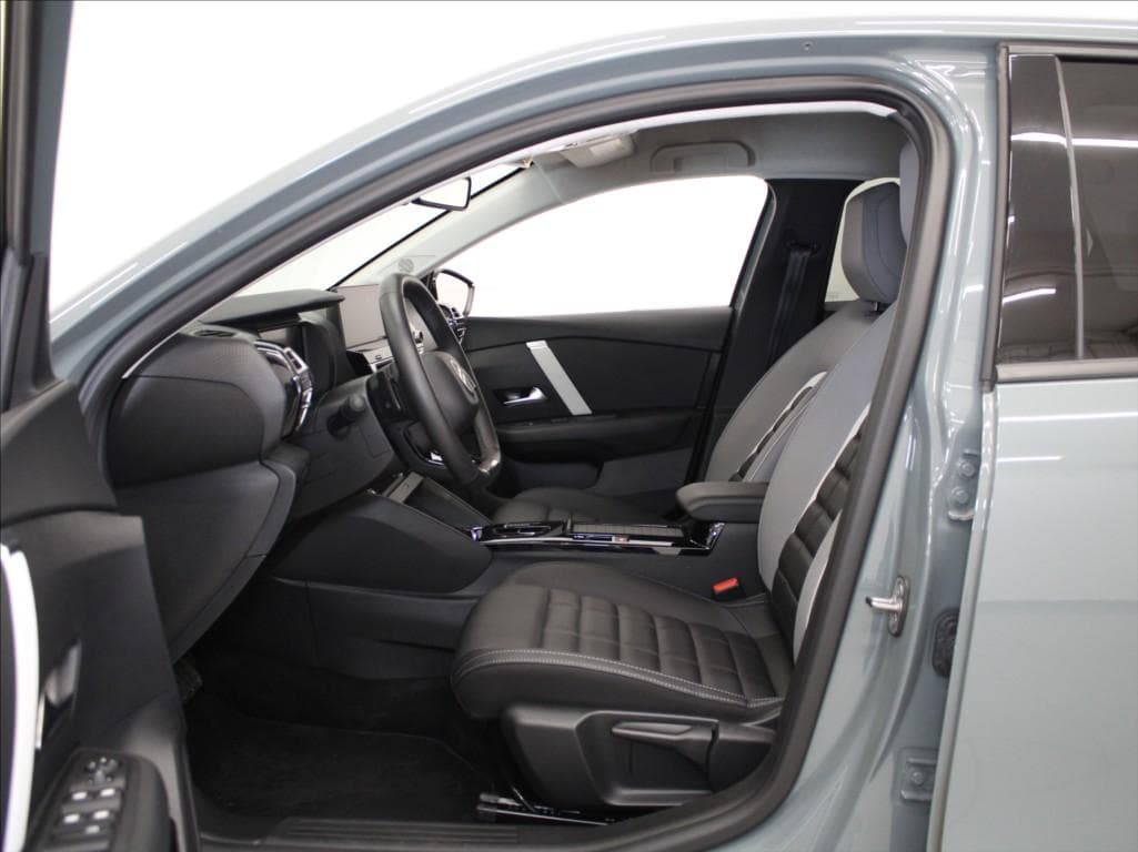 2025 Citroen C4 - 6
