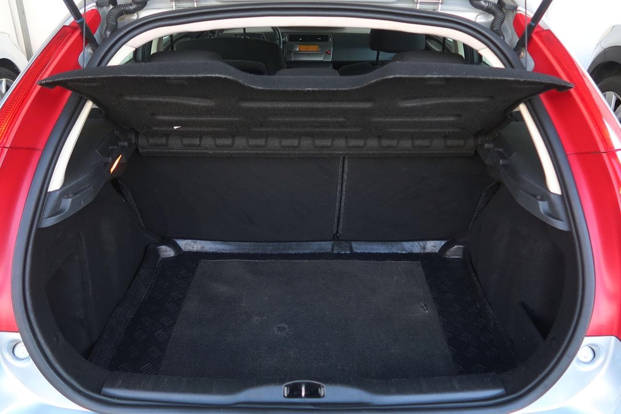 2010 Citroen C4 - 19