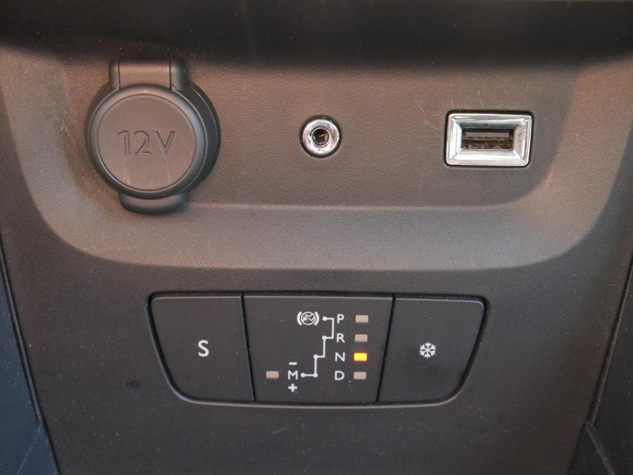 2018 Citroen C3 - 29