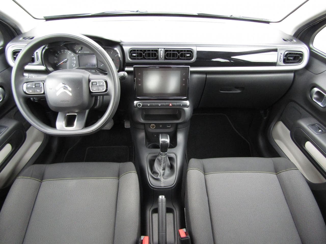 2017 Citroen C3 - 8