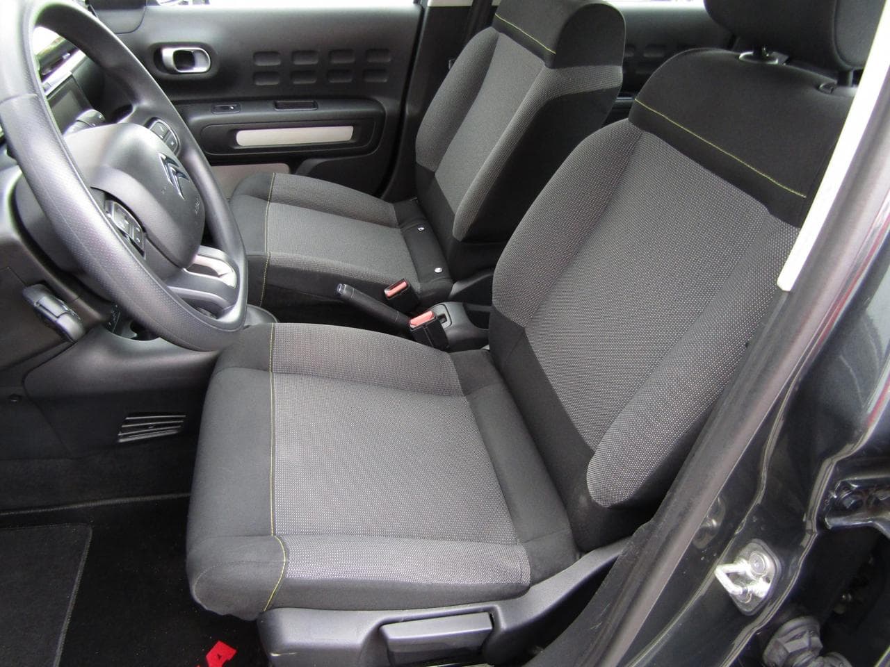 2017 Citroen C3 - 9