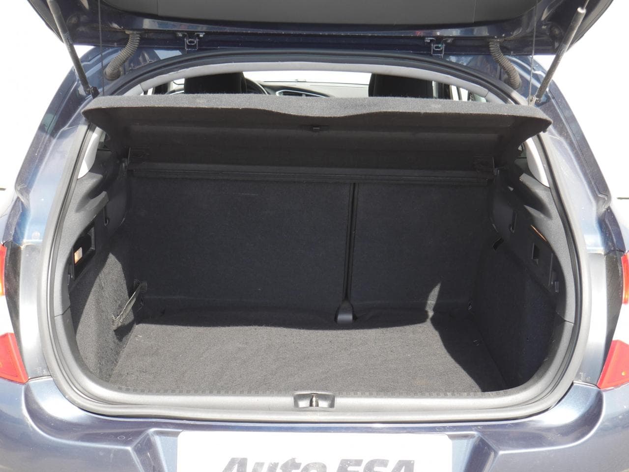 2011 Citroen C4 - 10