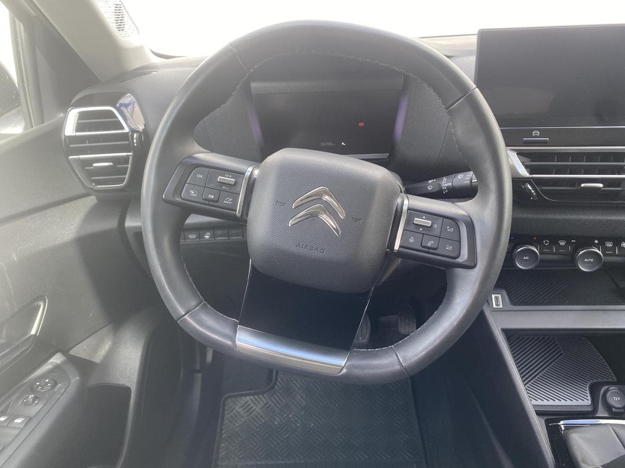 2023 Citroen C4 - 9