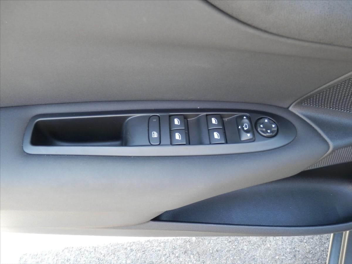 2014 Citroen C4 - 9